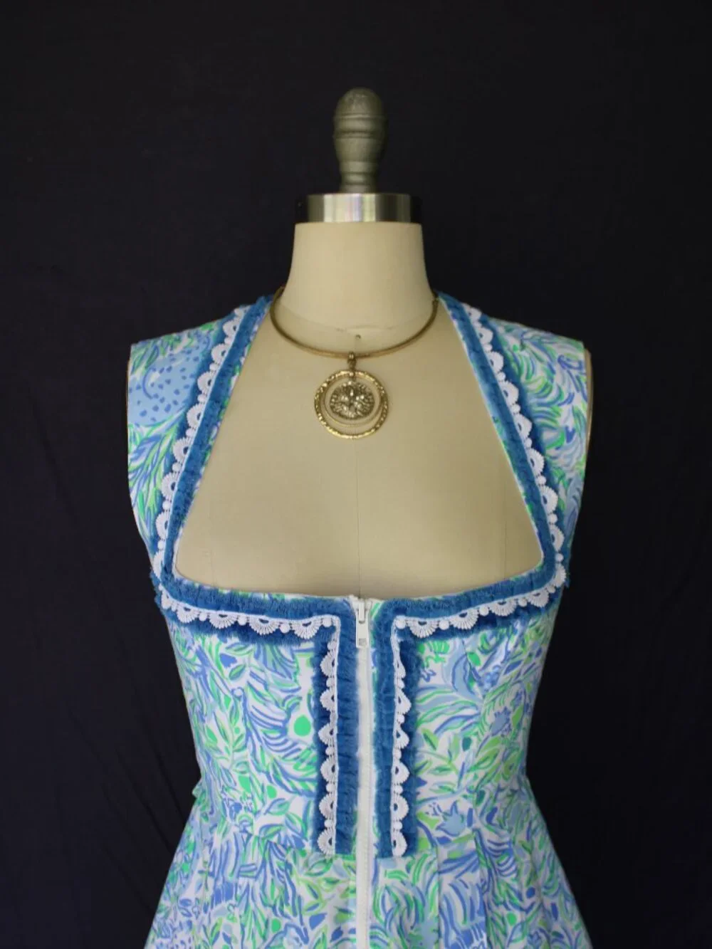 Custom Lilly Pulitzer trachten German Bavarian Dirndl corset dress crochet lace - Picture 9 of 12